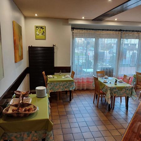 Logis - Hotel Restaurant Bellevue Annecy Luaran gambar