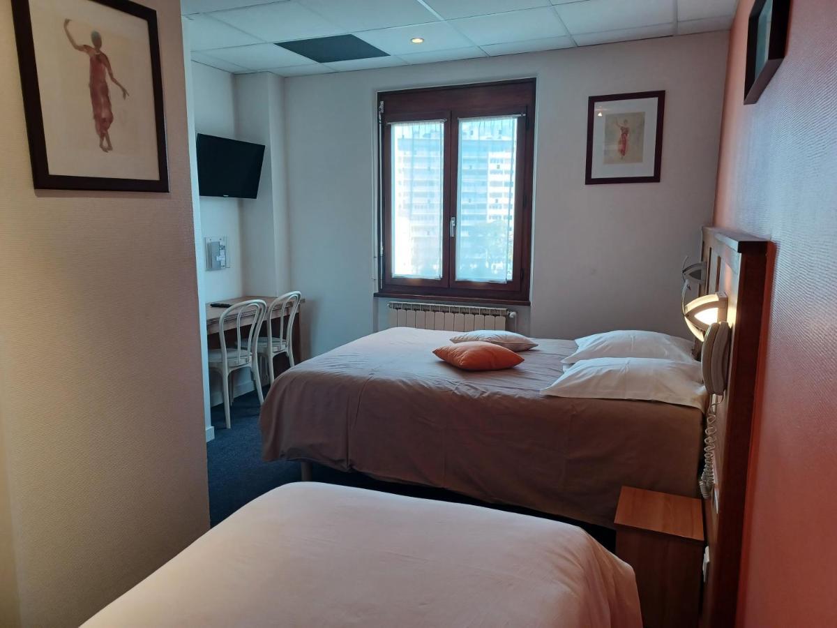 Logis - Hotel Restaurant Bellevue Annecy Luaran gambar